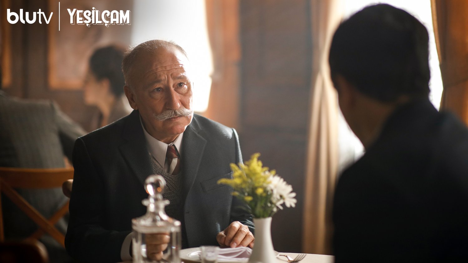 Кадр 1 з Єшильчам 1 сезон