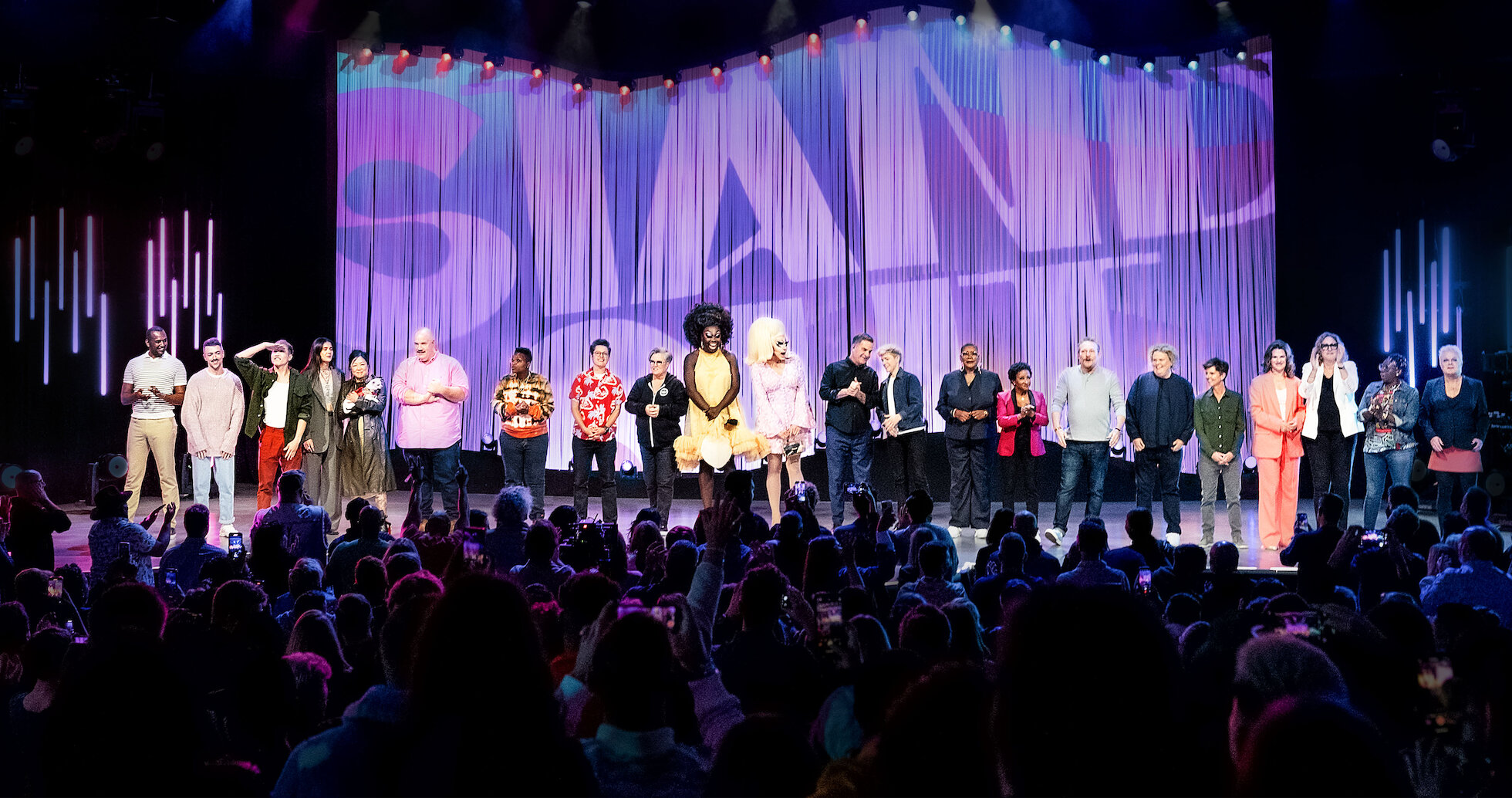 Кадр 3 з Заяви про себе: Стендап ЛГБТК+