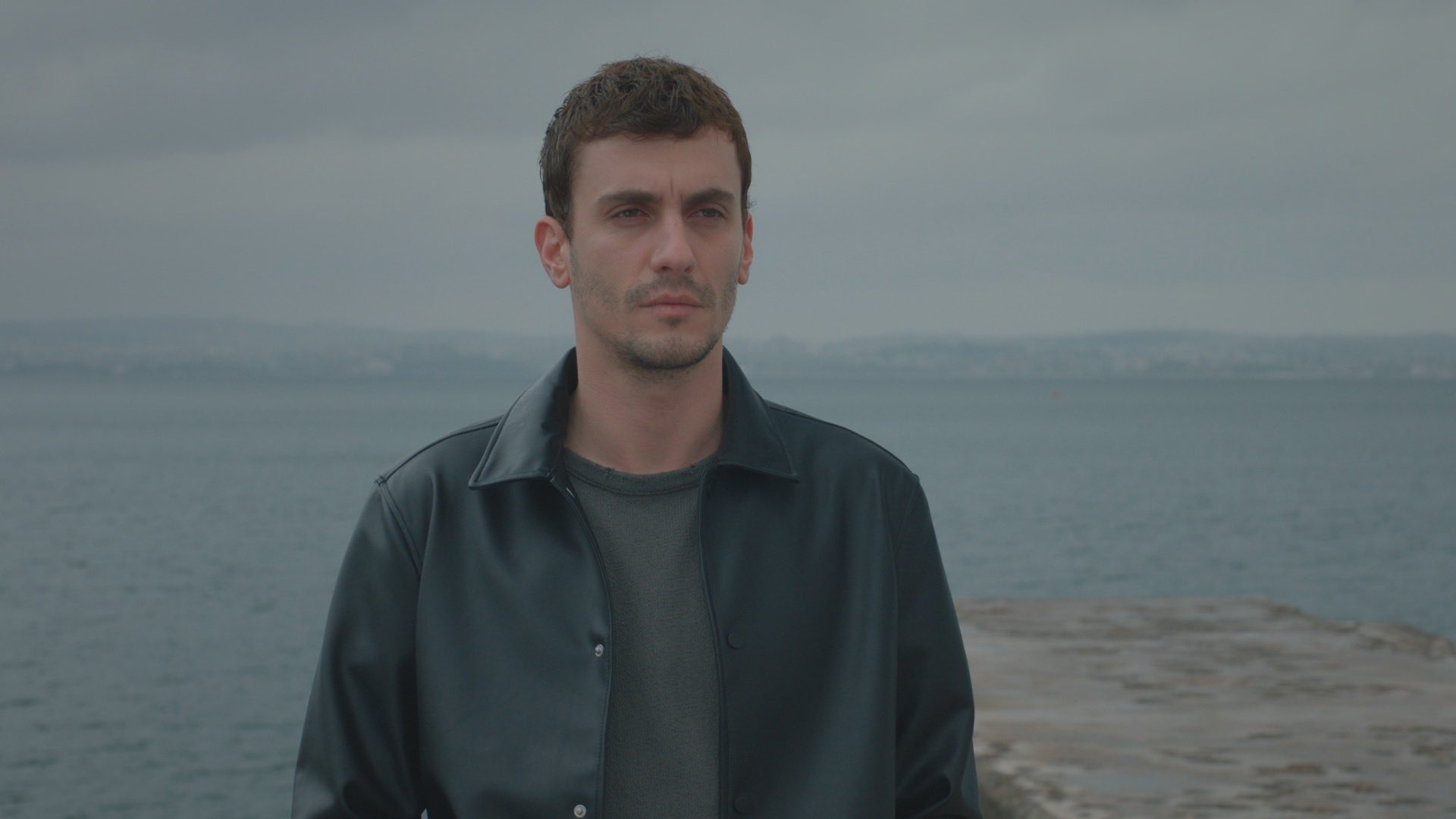 Кадр 2 з Здичавілий 2 сезон