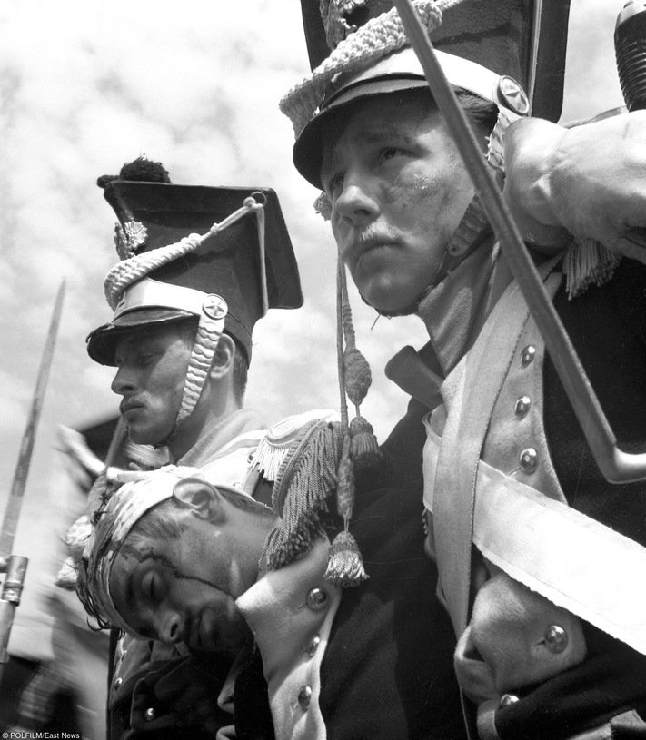 Кадр 3 з Згарище / Попіл