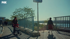 Кадр 1 з Жінка 1 сезон