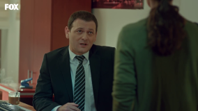 Кадр 3 з Жінка 1 сезон