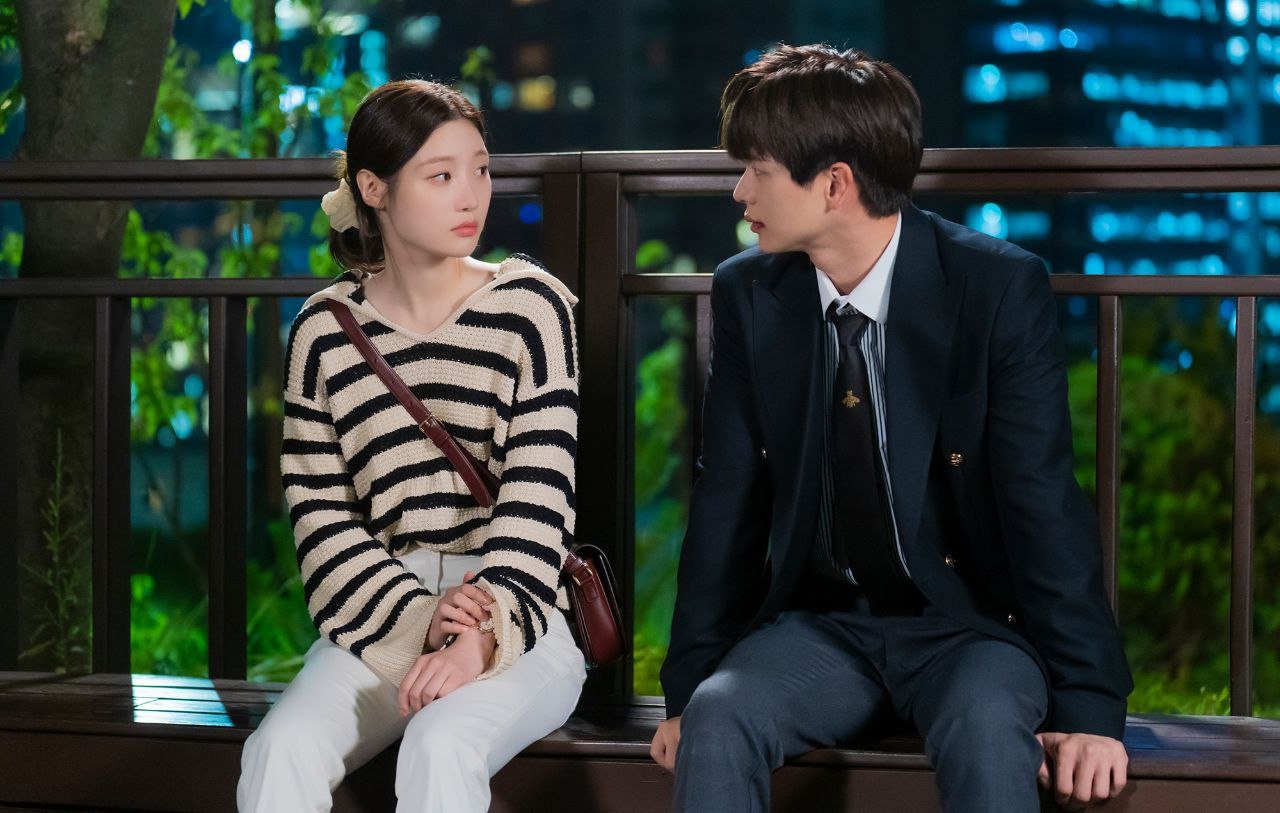 Кадр 2 з Золота ложка 1 сезон