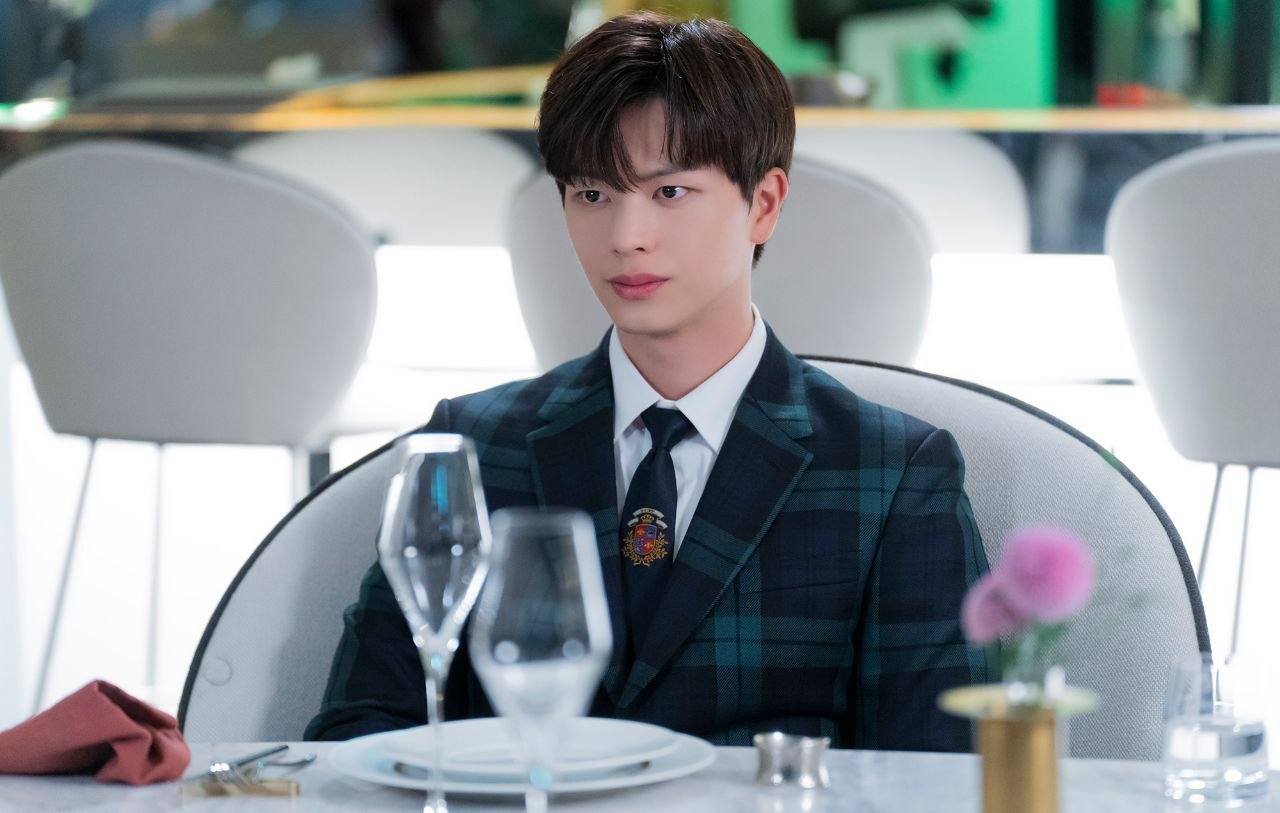 Кадр 4 з Золота ложка 1 сезон