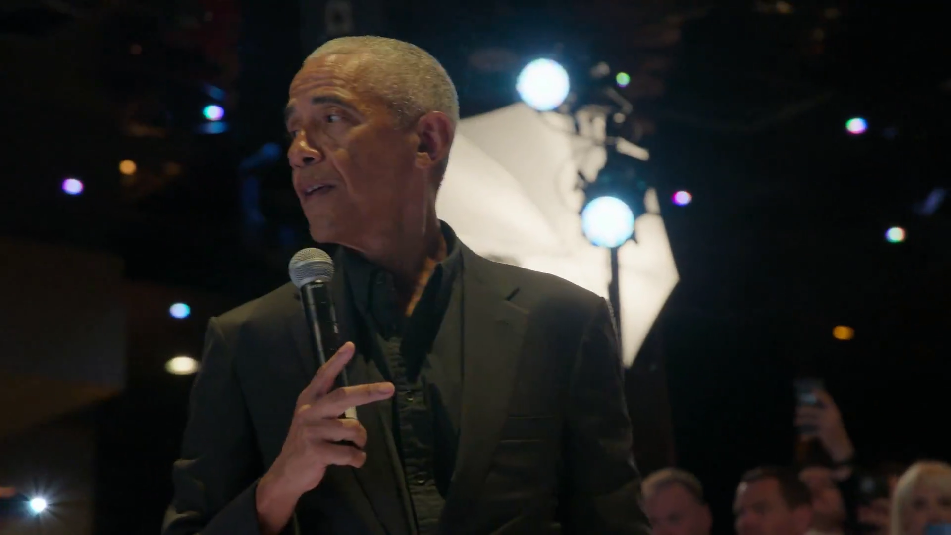 Кадр 2 з Золотий майданчик 1 сезон