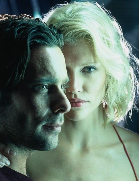 Кадр 4 з Зоряний крейсер Галактика 1 сезон