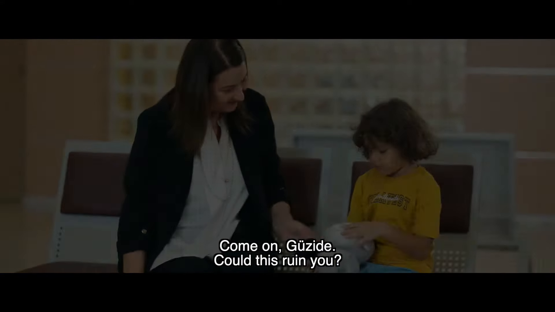 Кадр 2 з Зрада 1 сезон