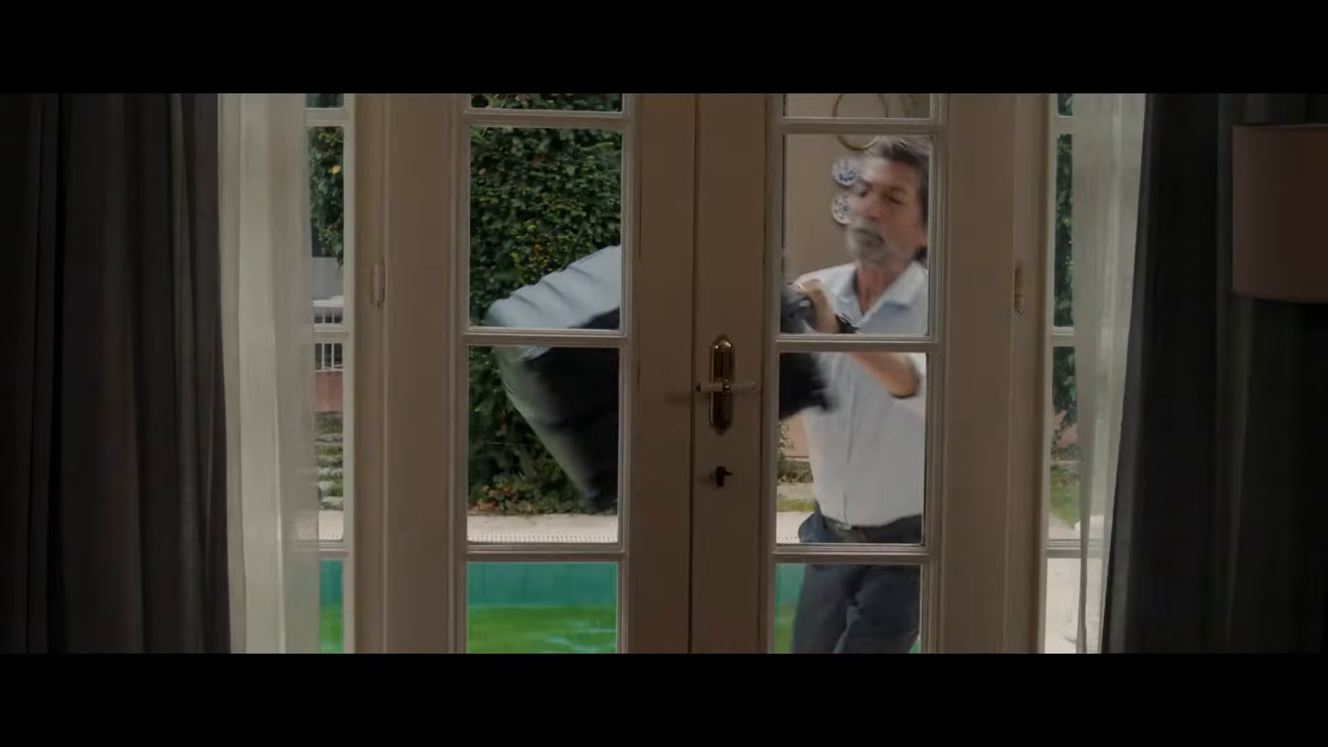 Кадр 3 з Зрада 1 сезон