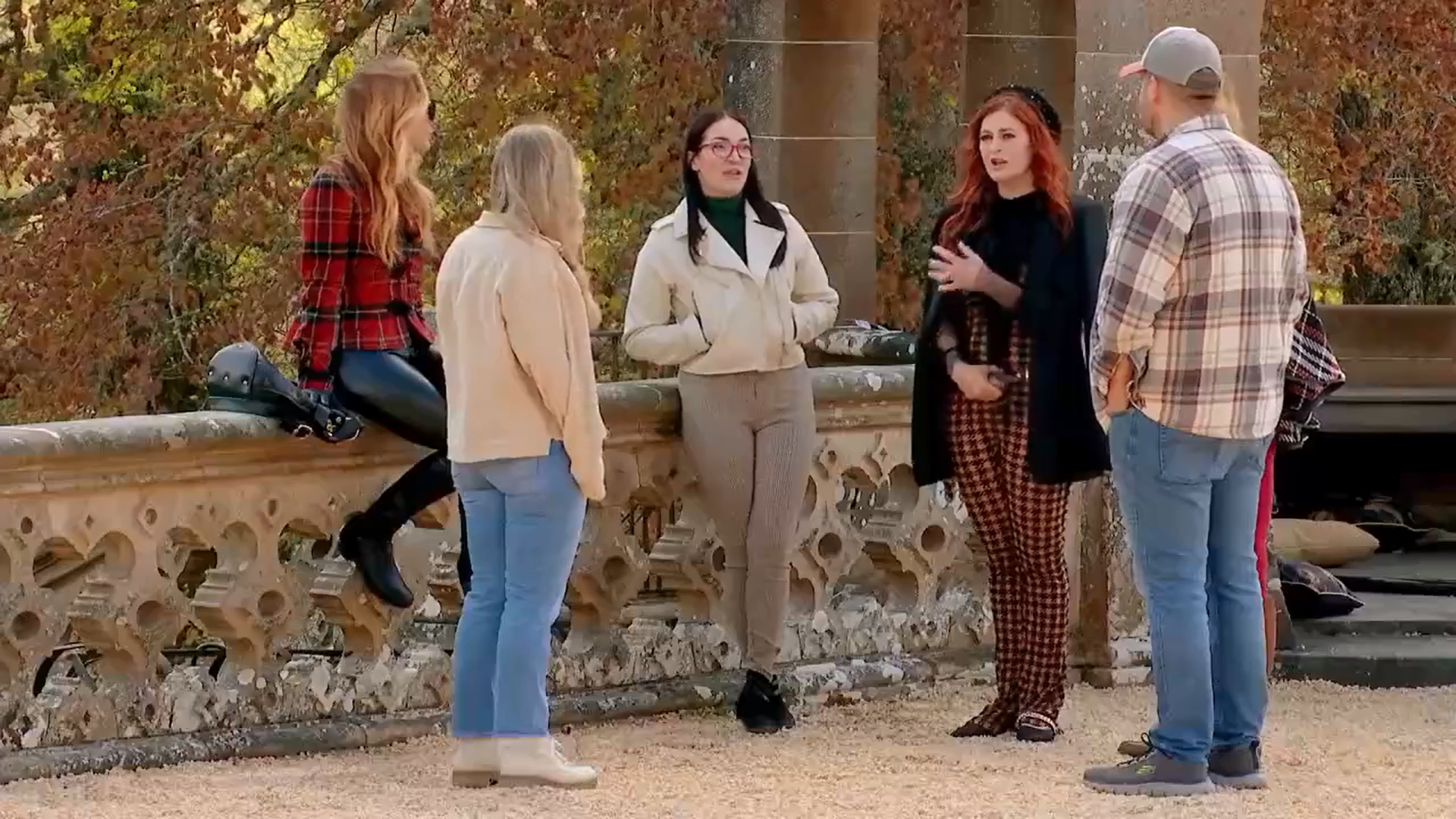 Кадр 3 з Зрадники 1 сезон