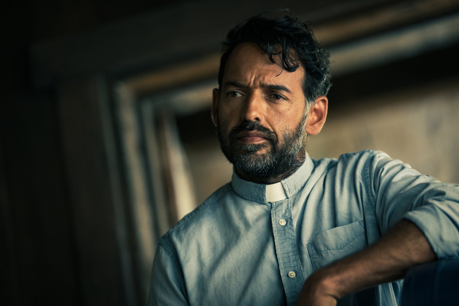 Кадр 3 з Ззовні 1 сезон